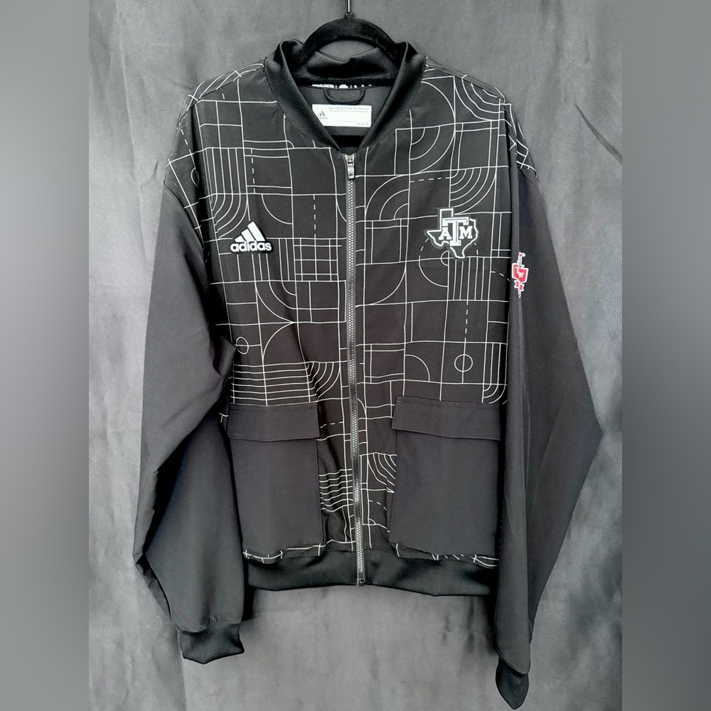 *NWT* Texas A&M Football Taxslayer Gator Bowl Jacket in Black - Men’s Size XL